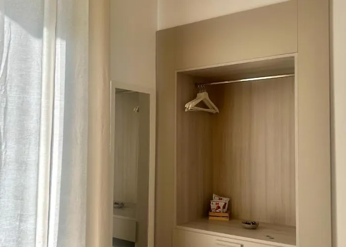 Bed and Breakfast Folklore 4*