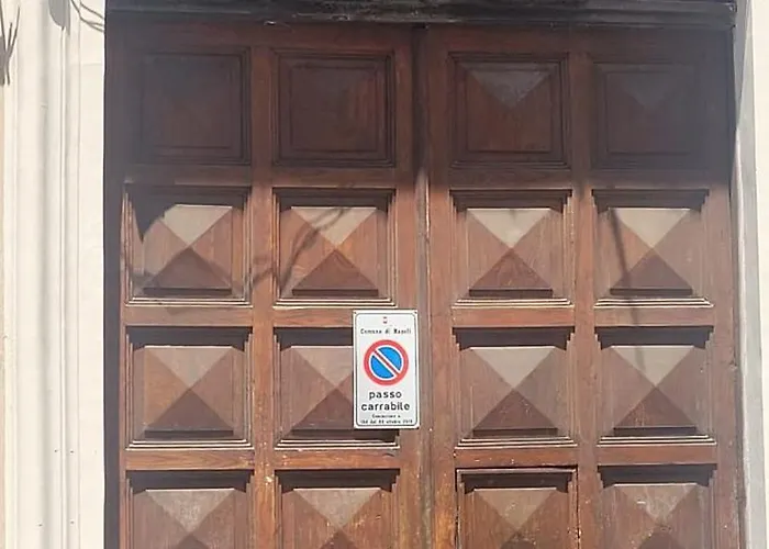 Bed & Breakfast Folklore 4*